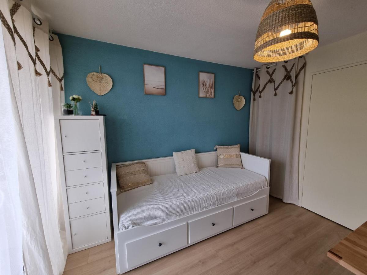 Appartamento Studio cabine refait à neuf à 3 minutes à pied de la plage Le Grau-du-Roi Esterno foto