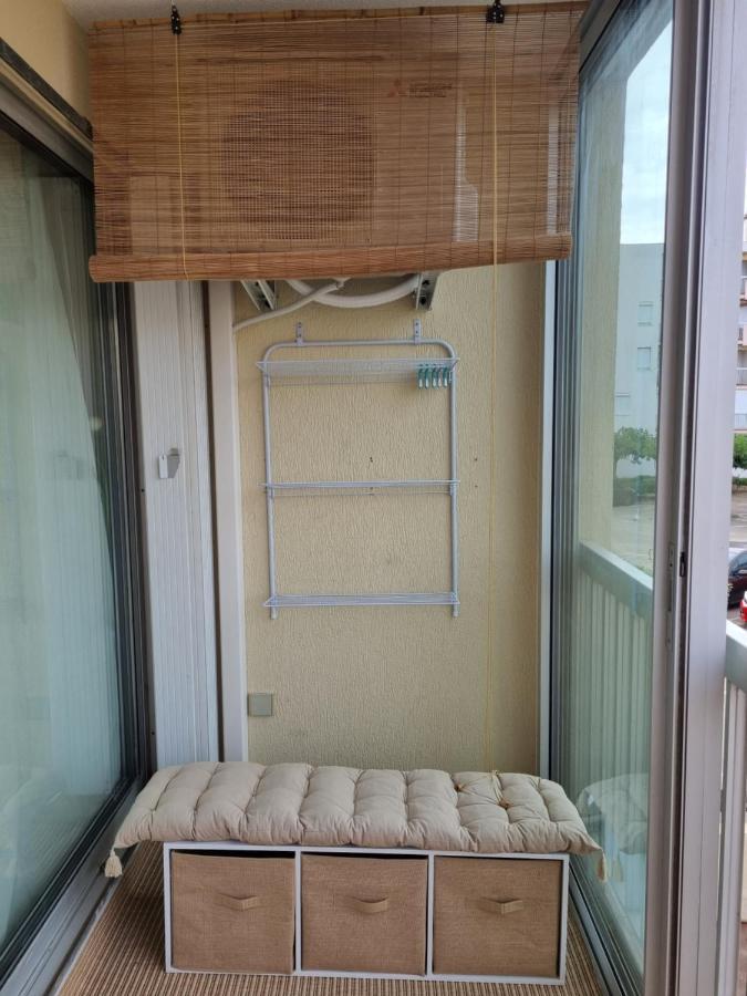 Appartamento Studio cabine refait à neuf à 3 minutes à pied de la plage Le Grau-du-Roi Esterno foto